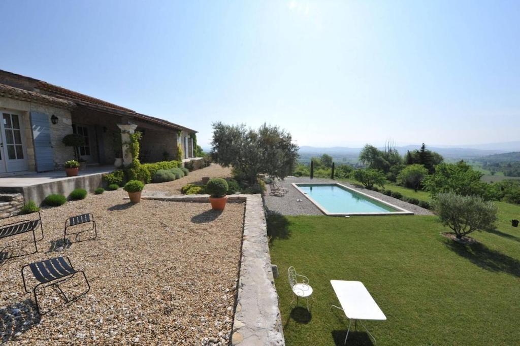 In Gordes, Facing The Entire Luberon Park A Beautiful 5 Bedrooms House Bagian luar foto