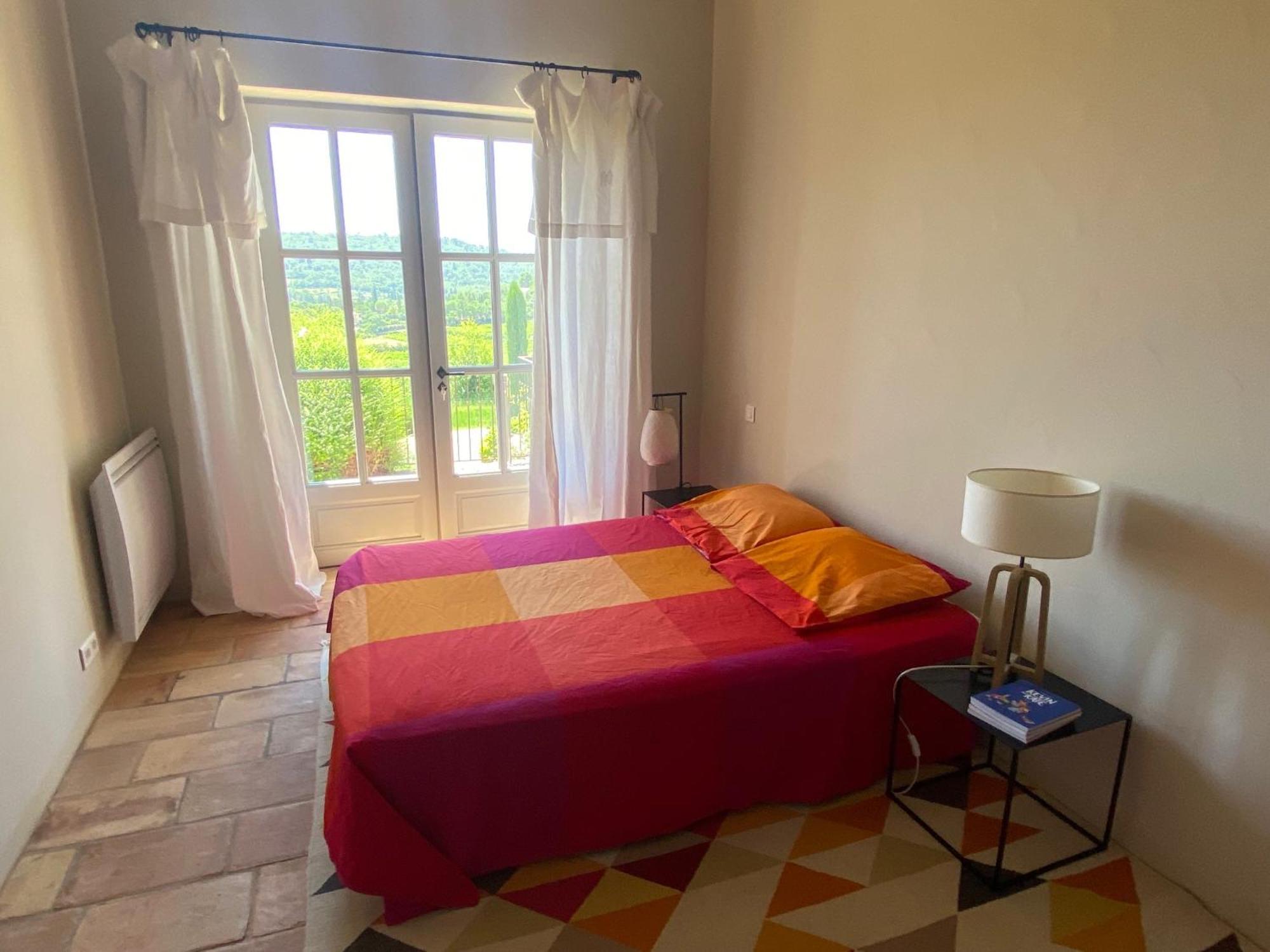 In Gordes, Facing The Entire Luberon Park A Beautiful 5 Bedrooms House Bagian luar foto